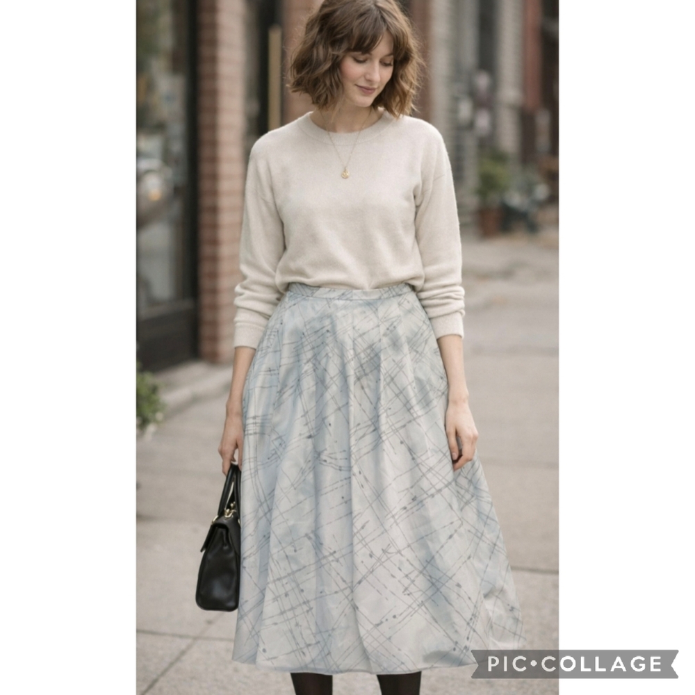 The Limited Women's 6 Silk Skirt Periwinkle & Black Midi Pleated Full Y2K Preppy